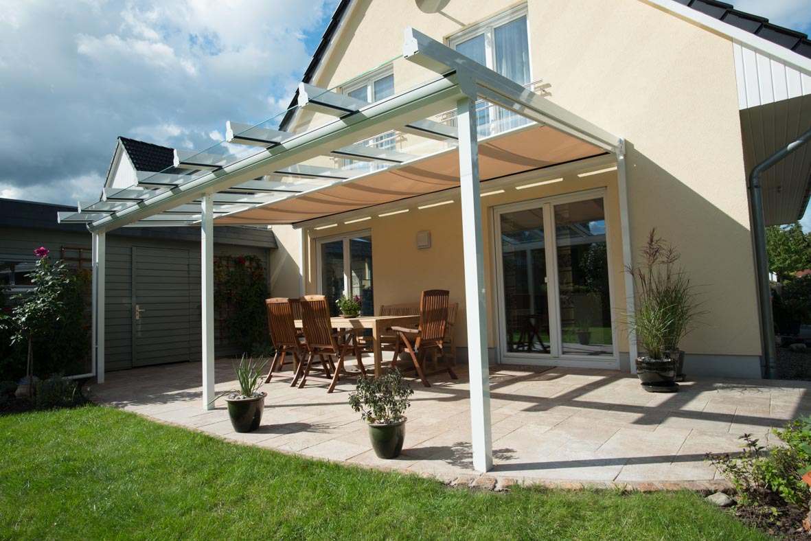 Überdachung aus Aluminium Überdachung aus Aluminium